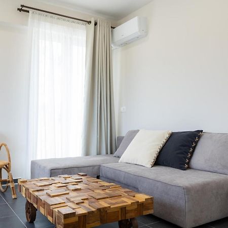 Konstantino'S Corfu Marina View Apartment Контокали Экстерьер фото