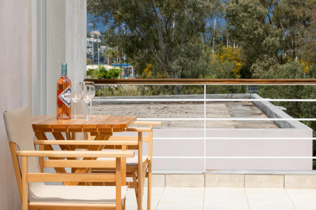 Konstantino'S Corfu Marina View Apartment Контокали Экстерьер фото